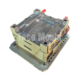 REAR SCUFF PLATE LH/RH